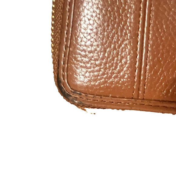 COLE HAAN wallet - Picture 4 of 7
